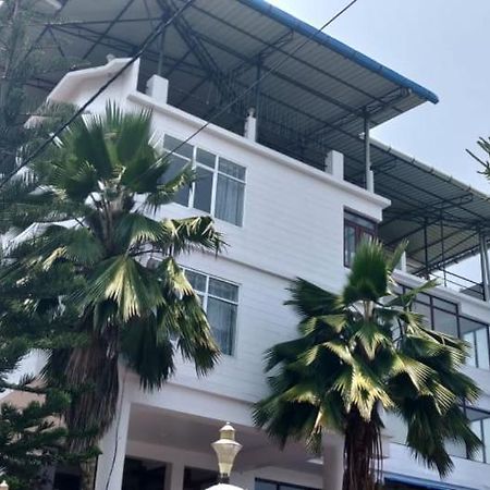 Hotel Mainak Port Blair Exteriör bild
